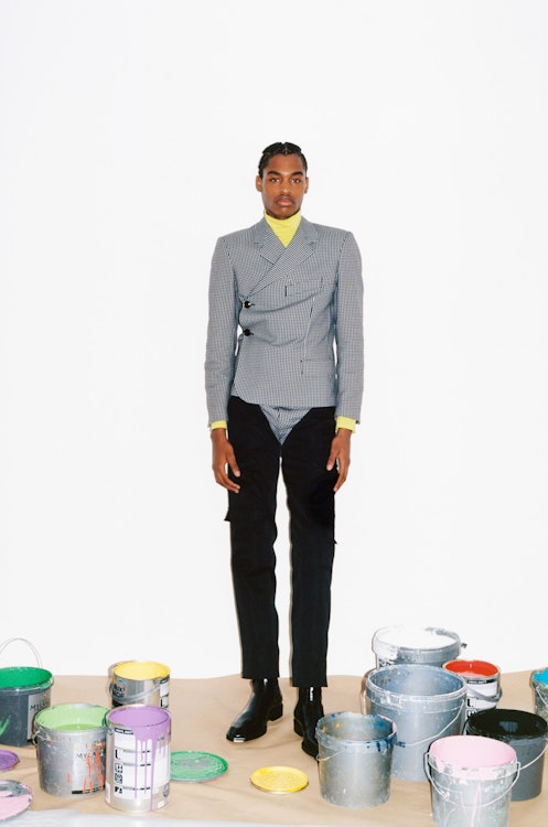 i-D
